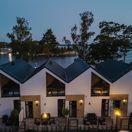 Presto Village Turawa Bagian luar foto