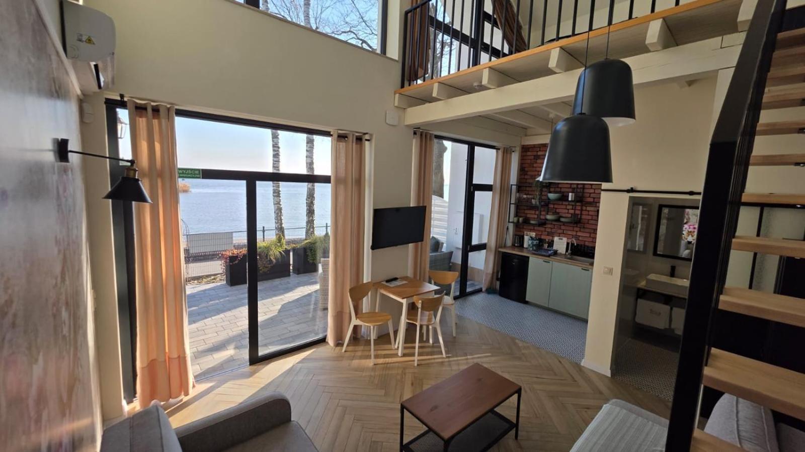 Presto Village Turawa Bagian luar foto