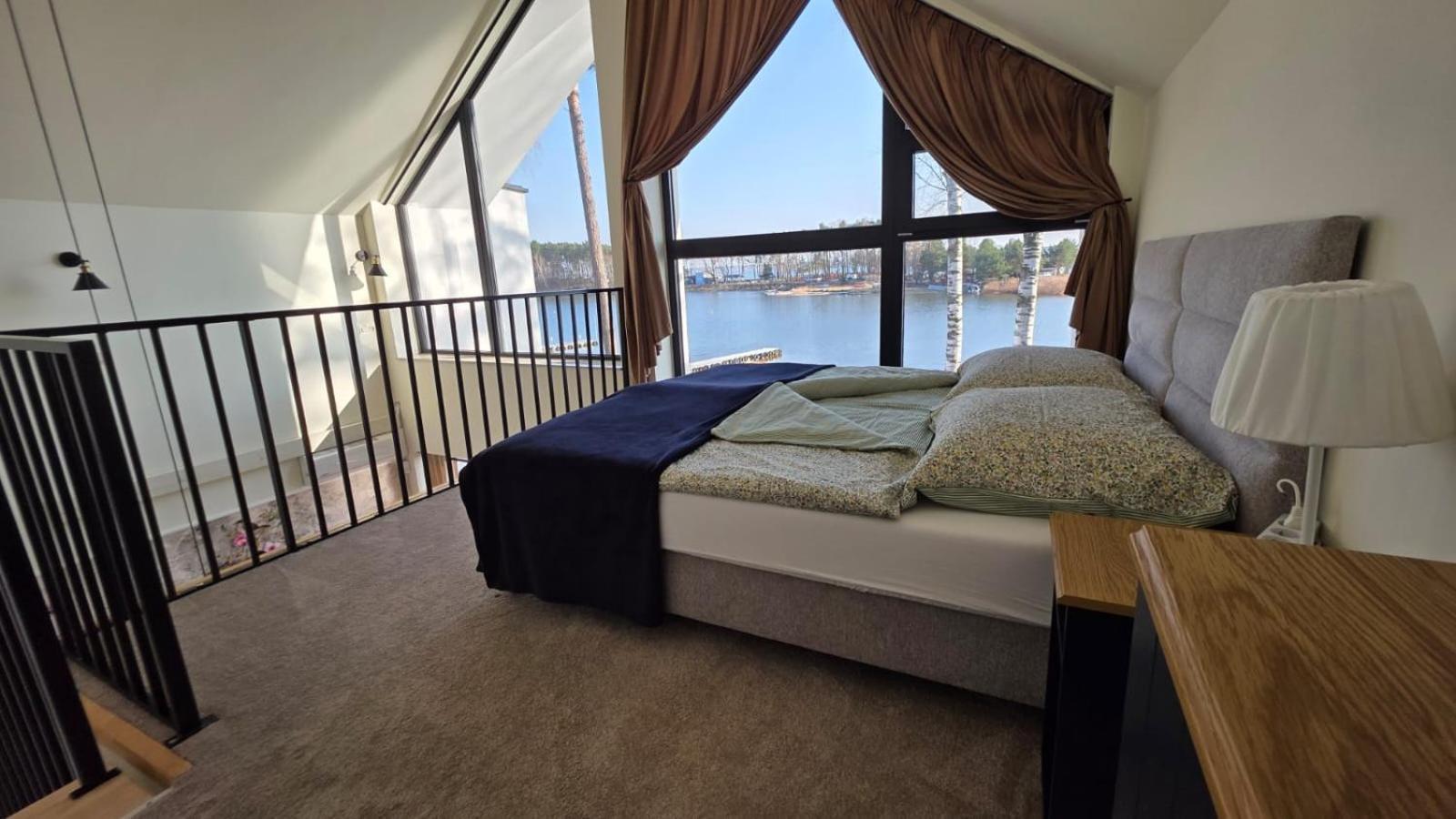 Presto Village Turawa Bagian luar foto